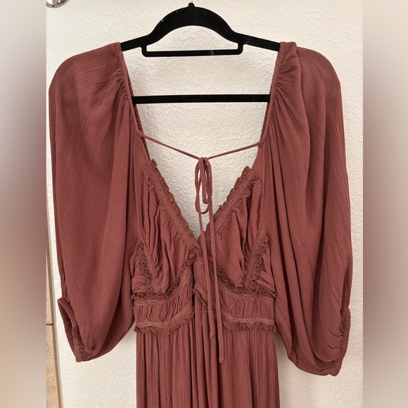 Free People You're A Jewel Maxi Dress Free-est
XS Brown - Picture 6 of 10